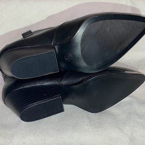 Women Henley Ankle Western Boots- Universal Thread Black - Picture 6 of 7